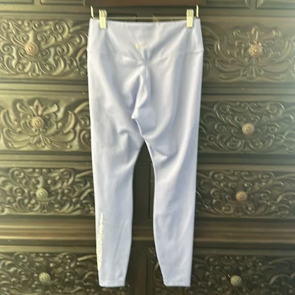 Nike leggings, brand, new, medium size purple - Picture 2 of 4